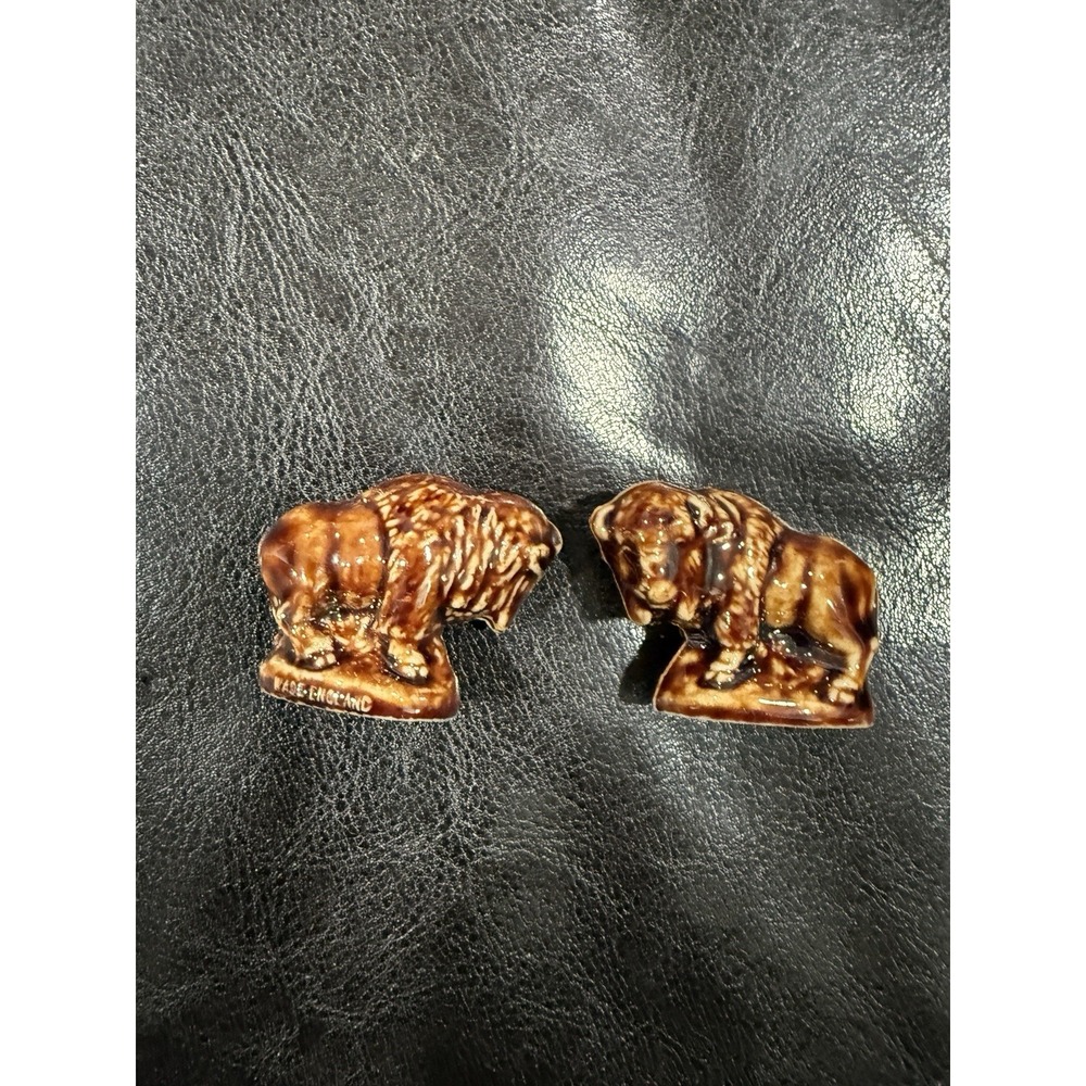 vintage Wade England porcelain miniature bison‎ (buffalo) figurines 2